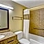 Howard Johnson by Wyndham Pikesville