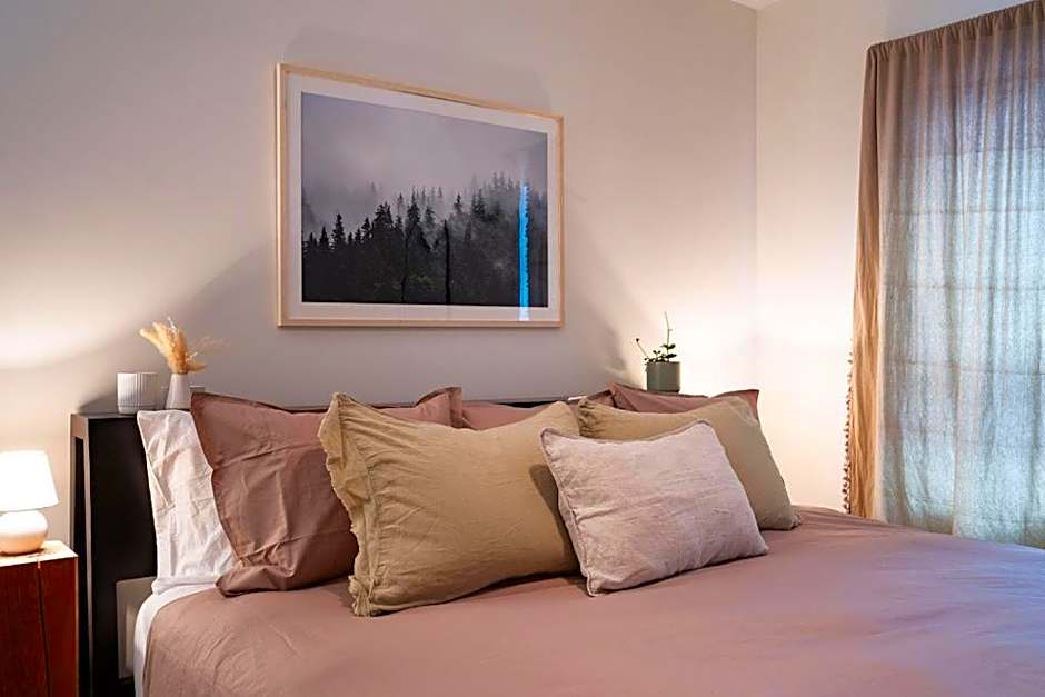 Powder Village Retreat by Revelstoke Vacations