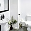Warwickshire Park Hotel Kenilworth by Belvilla