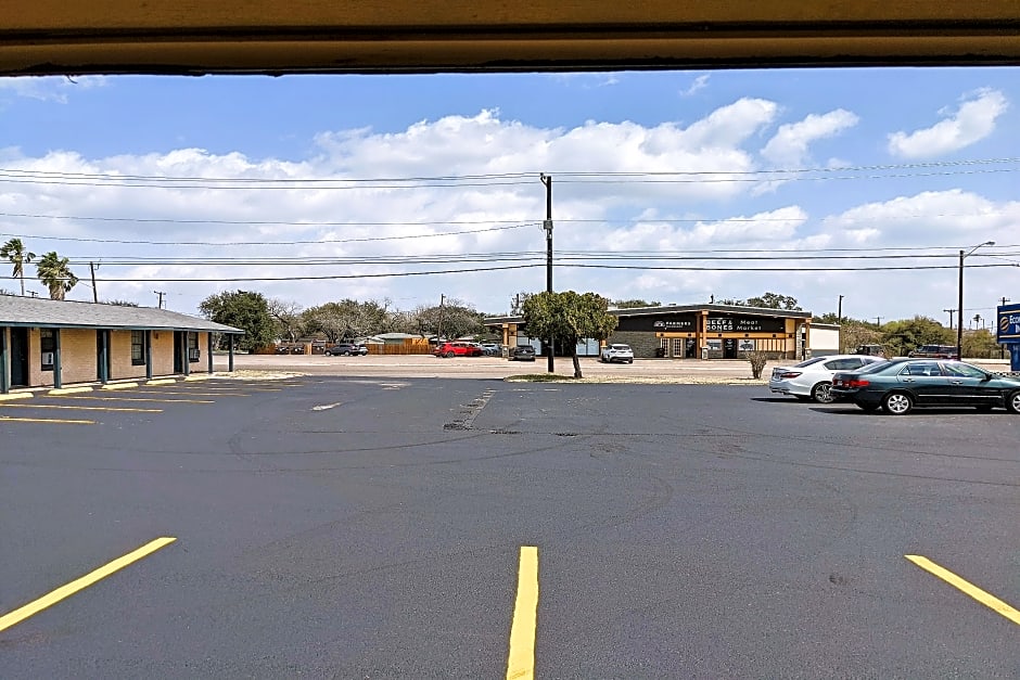 Economy Inn Kingsville