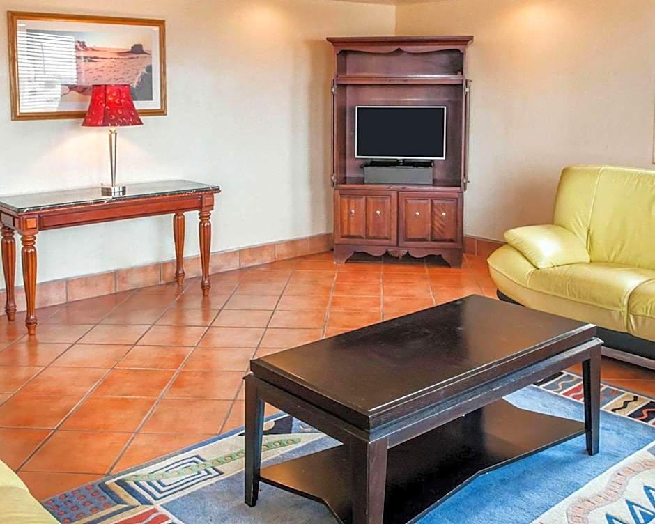 Econo Lodge Lordsburg I-10