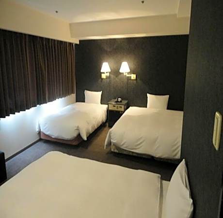 Triple Room - Smoking