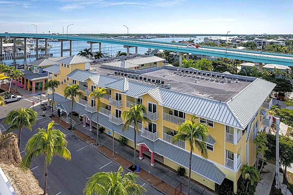 Harbour House at the Inn 207