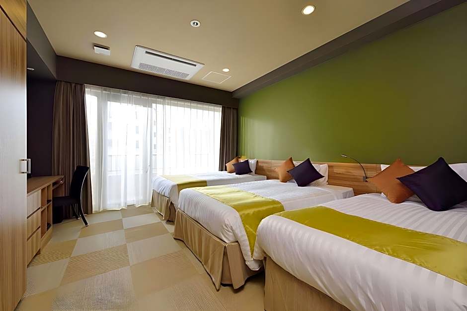 Community & Spa Naha Central Hotel