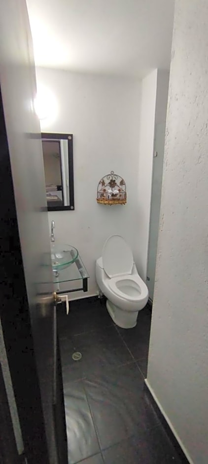 Ayenda 1230 Paradise Lleras