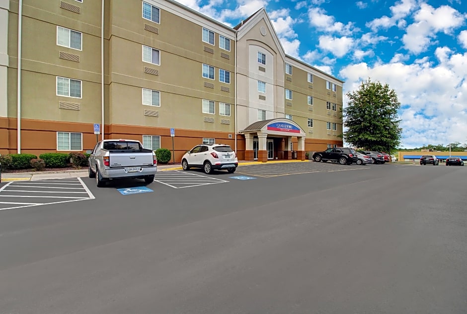 Candlewood Suites Winchester