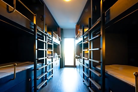 8-Bed Mixed Dormitory Room