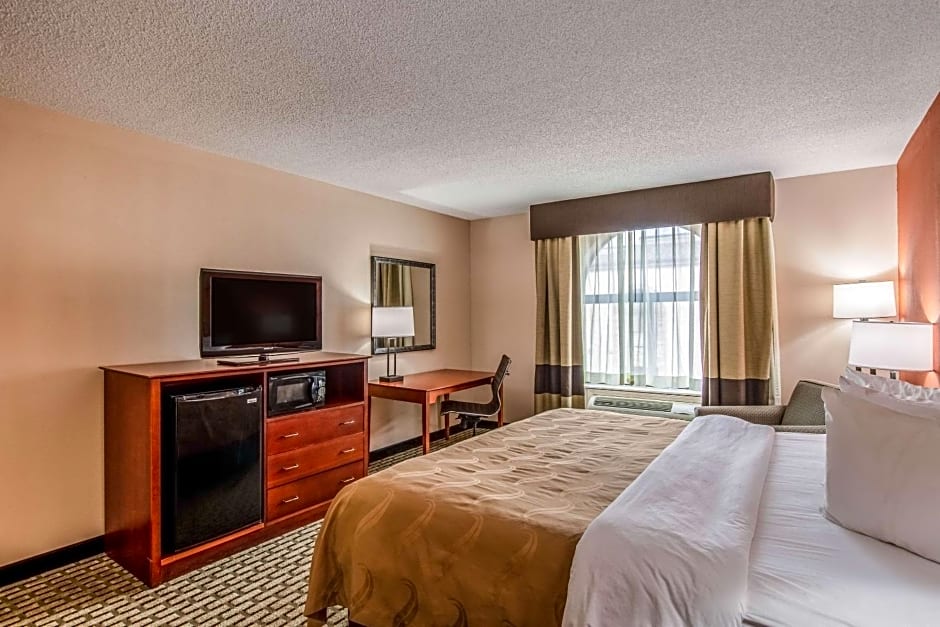 Quality Inn & Suites
