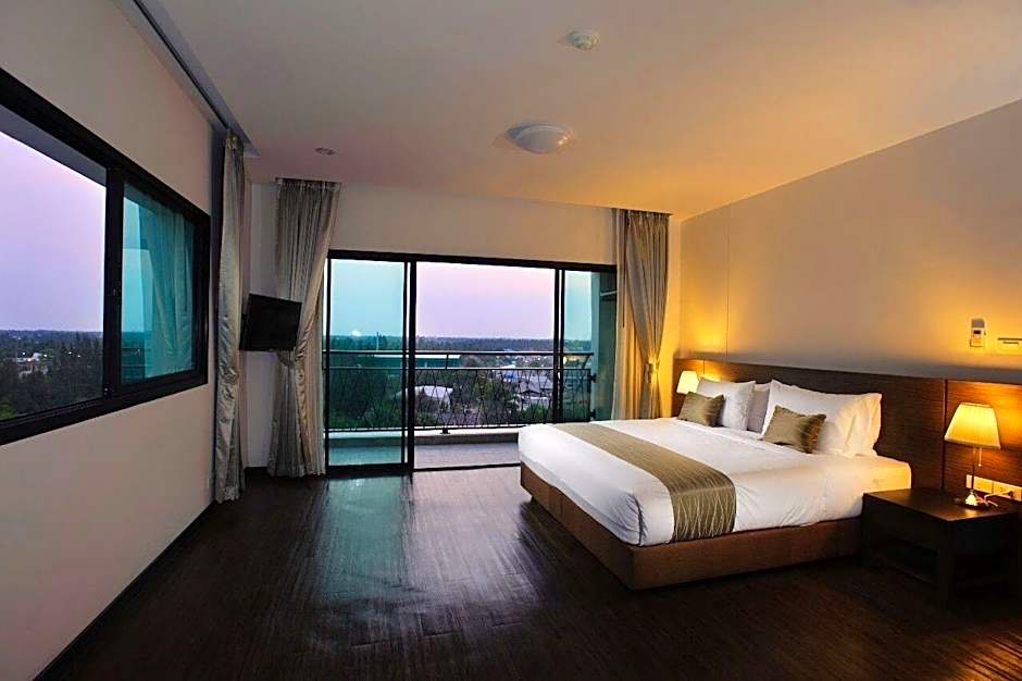 Coco View Hotel