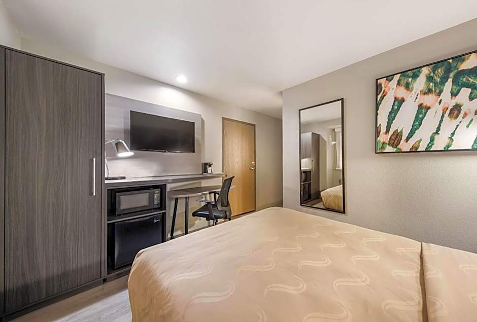 Quality Inn & Suites North Mesquite I-30