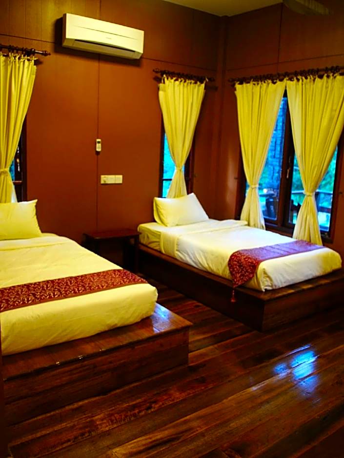 Sentosa Villa