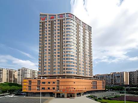 Vienna Hotel Ezhou Riverside Wuyue Plaza