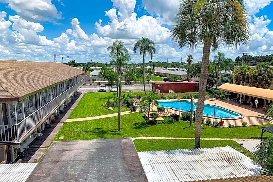 Rodeway Inn Sun City Center