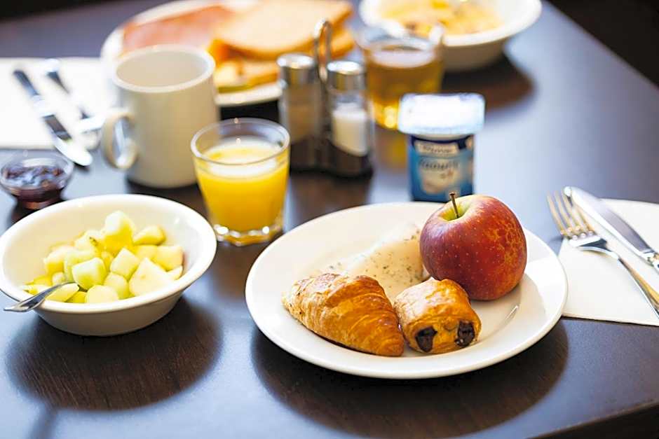 B&B HOTEL Mons Centre