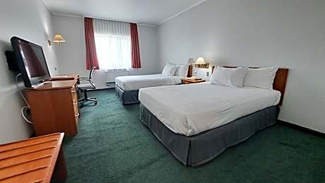 Queen Room with Two Queen Beds