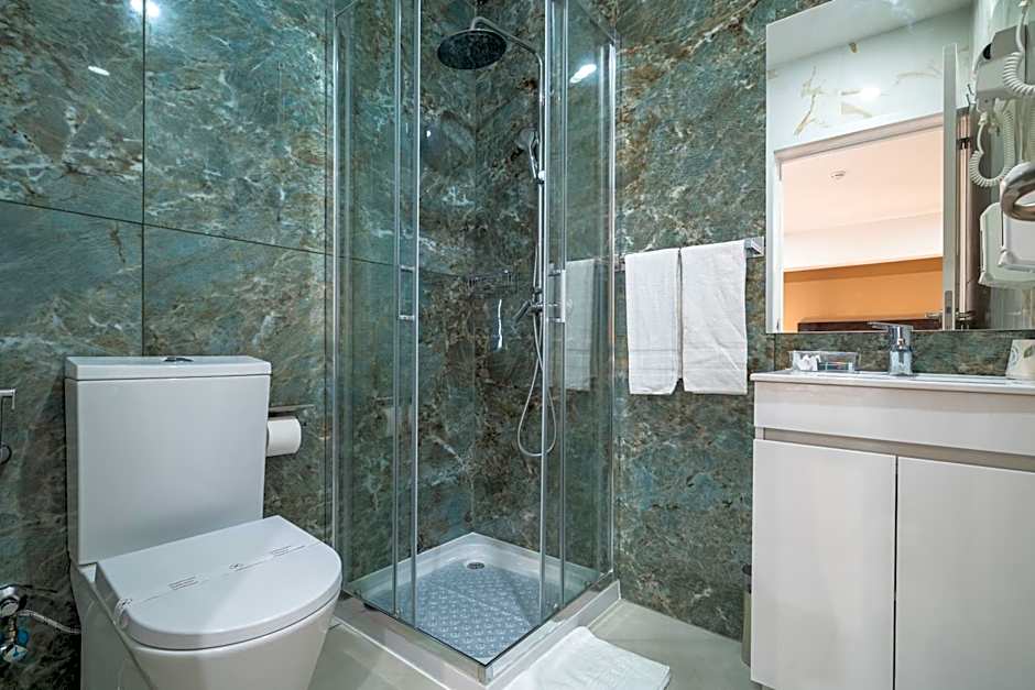 D'Ávila Peixinho 180