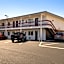 Travelers Inn by OYO Longview Kelso