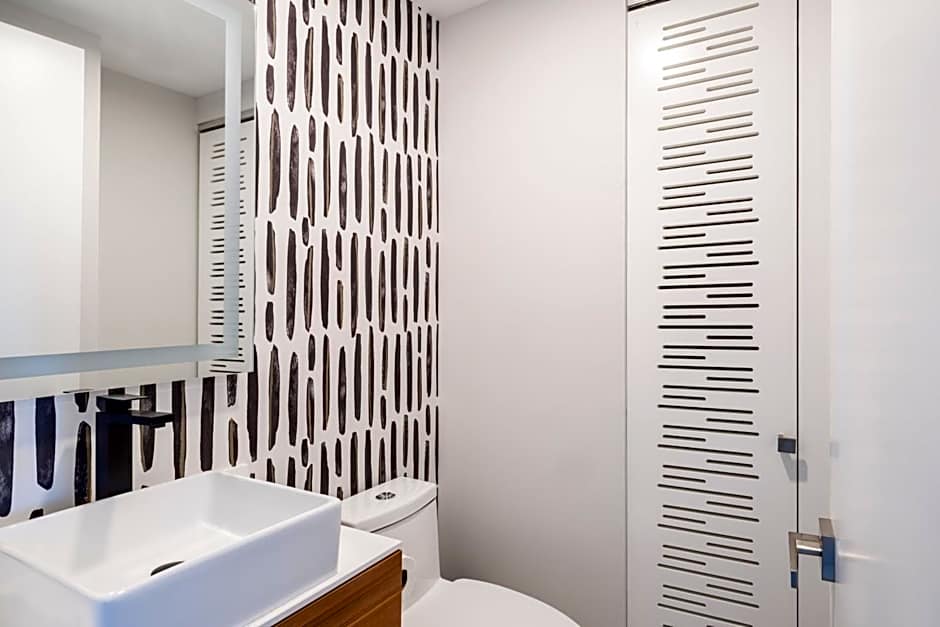 Atwell Suites Miami Brickell by IHG