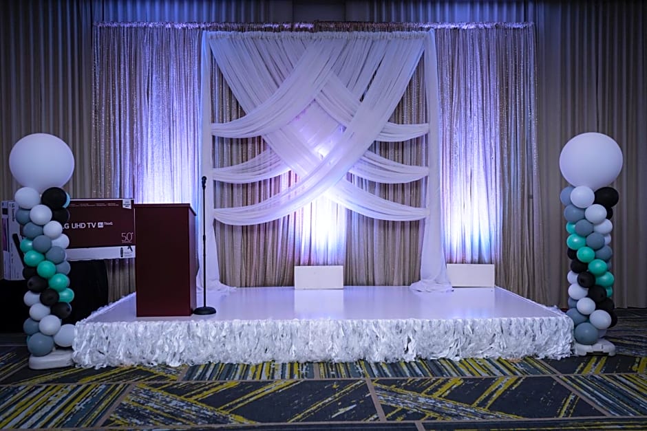 Holiday Inn & Suites Houston NW - Willowbrook By IHG