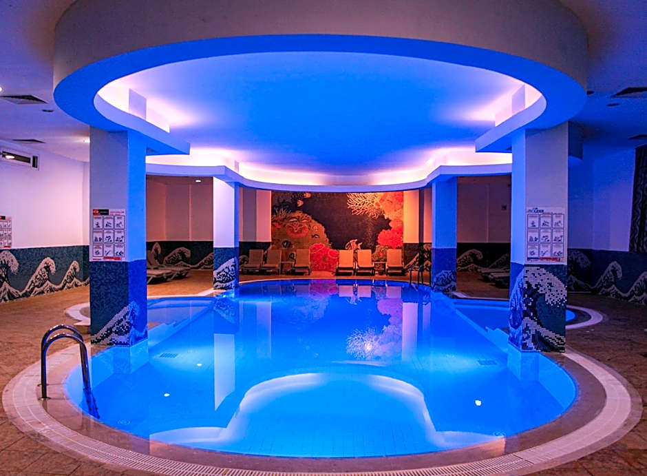 Catamaran Quality Times