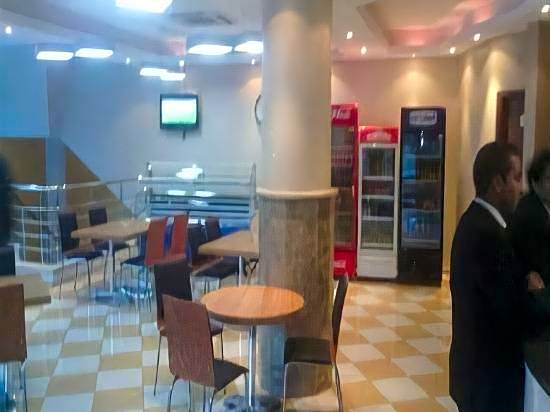 Le Cristal Hotel