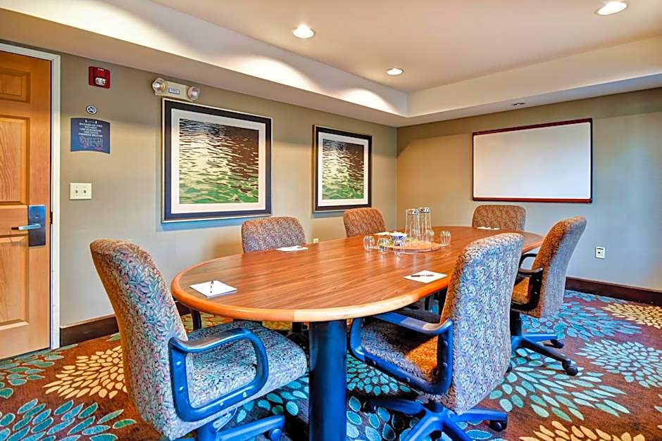 Staybridge Suites Middleton/Madison-West By IHG