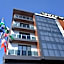 UNIQUE HOTEL