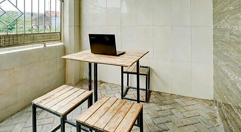 Hotel O Karman's Sari Homestay Syariah