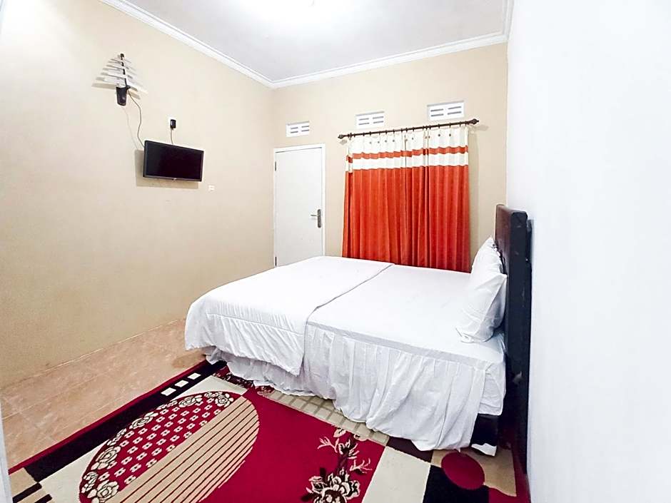 Lancar Homestay Syariah near BNS Mitra RedDoorz