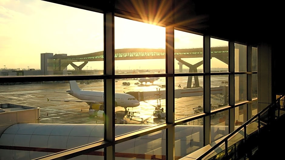 Holiday Inn Express London Gatwick Crawley By IHG