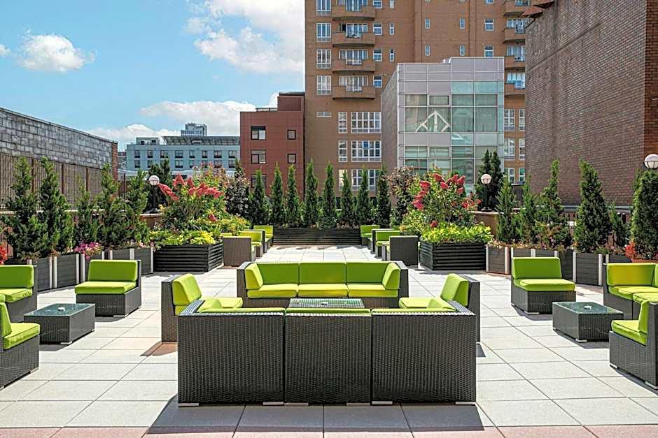 Sheraton Laguardia East Hotel