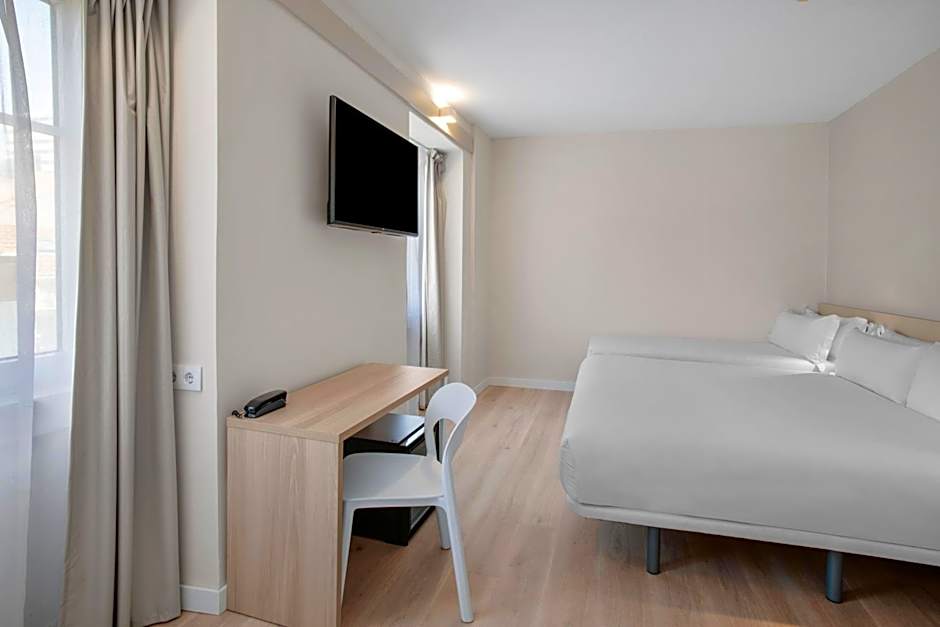 B&B HOTEL Figueira Da Foz