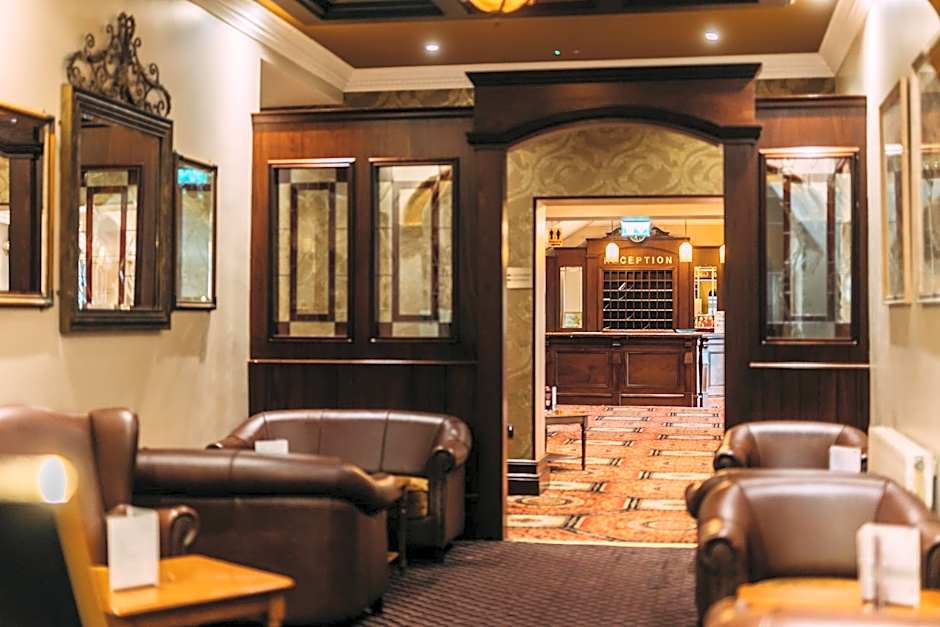 Adair Arms Hotel