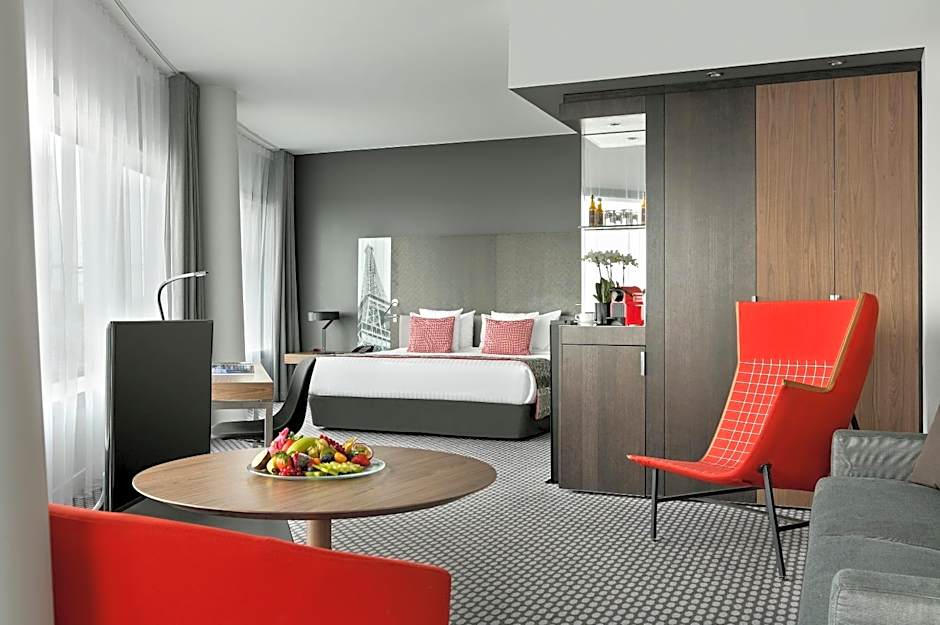 Melia Paris La Defense