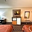 Super 8 by Wyndham Reedsburg