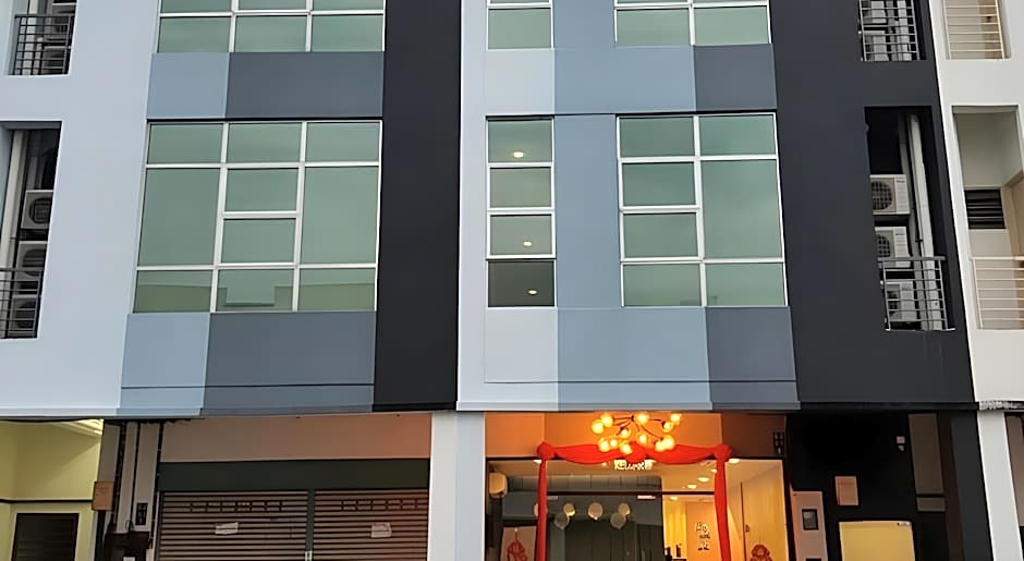 Jenjarom Boutique Hotel