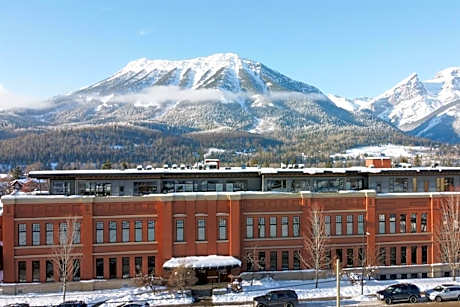 Luxurious 901 Condos by Fernie Central Reservations