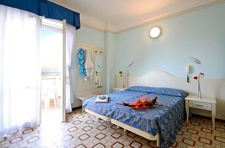 Hotel Cadiz