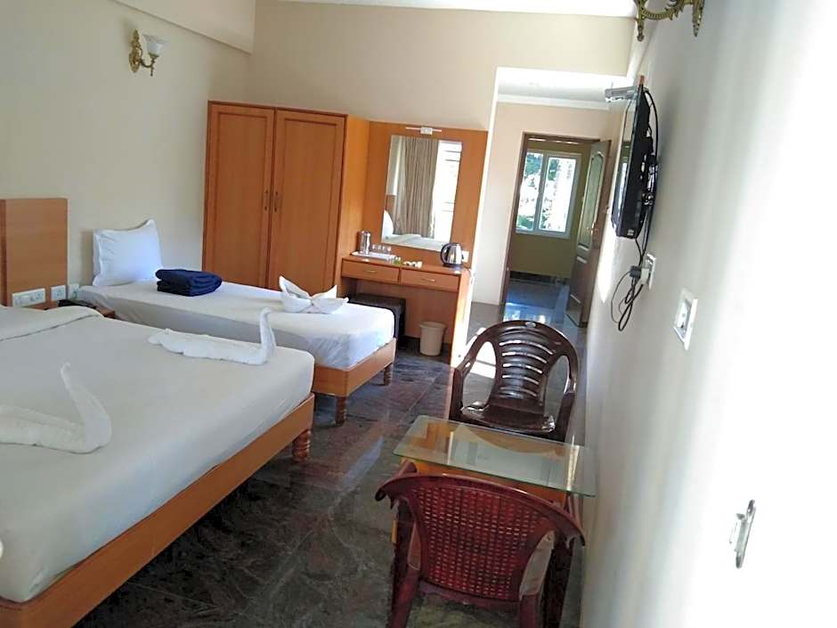 ACK Palacce Inn - Yercaud
