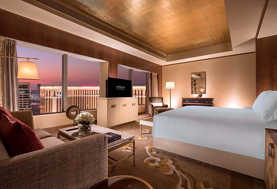 Photo 1 sur 4 de Presidential 2 Bedroom Suite