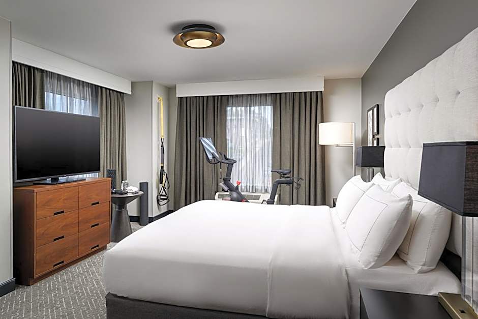 Cumberland House Knoxville, Tapestry Collection by Hilton