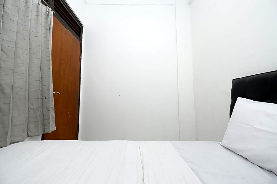 OYO Life 1942 Asia Residence Syariah