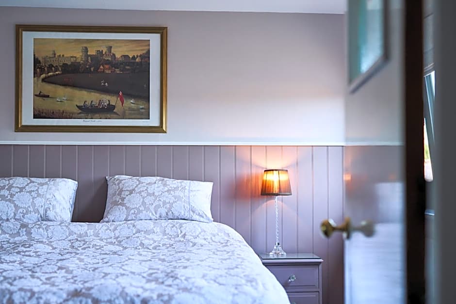 Quilt and Croissants Guest House