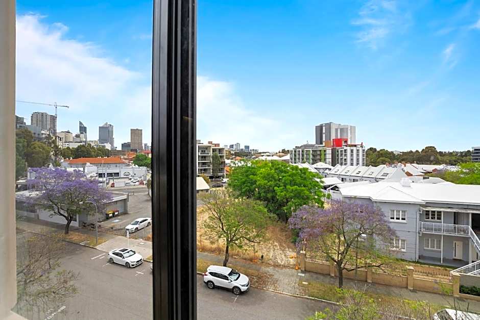 Metro Hotel Perth City