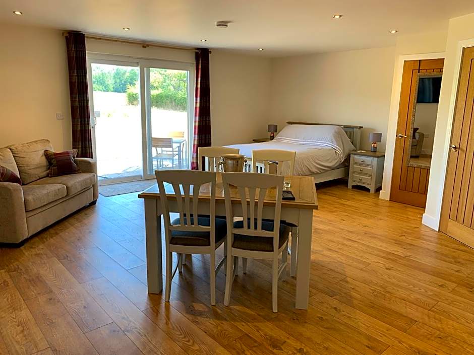 Plumptons Farm Holiday Lodges