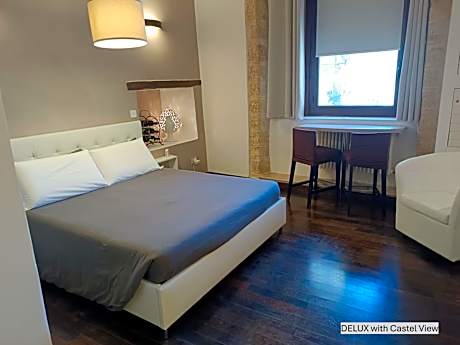 Deluxe Double Room with Castle View