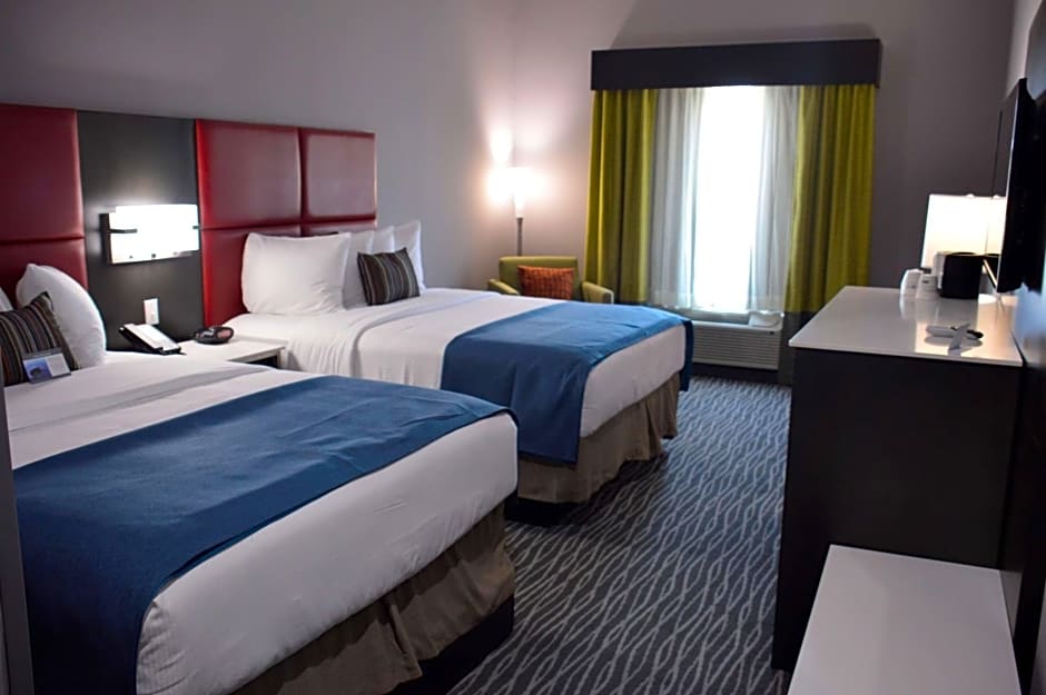 Best Western Plus Airport Inn & Suites