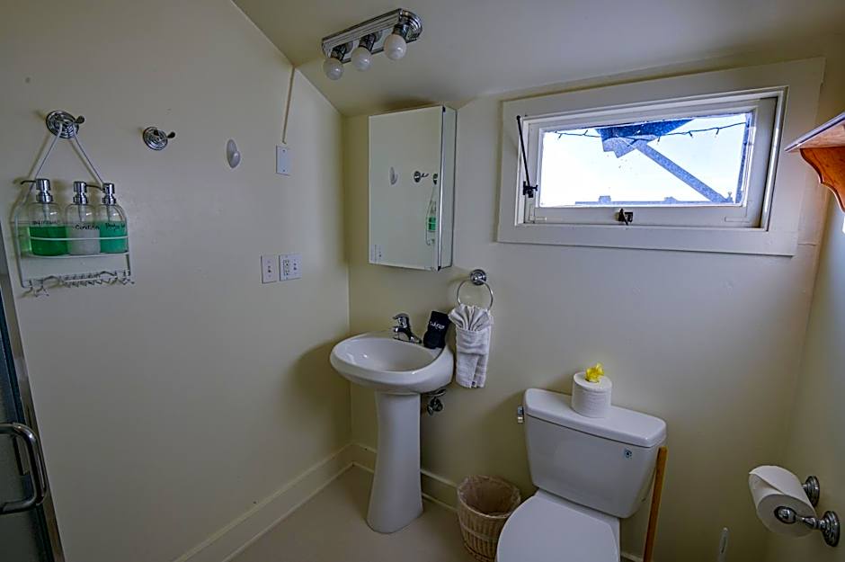 The Captains Quarters