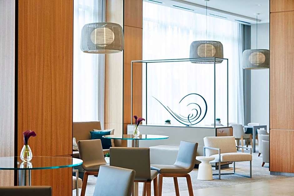 AC Hotel by Marriott Miami Aventura