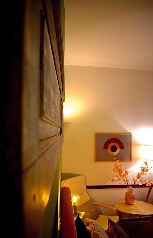 Carmen Art Hotel